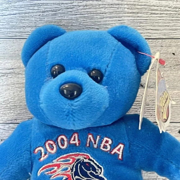 Vintage 2004 NBA ChampionsDetroit Pistons NBA Plush Collector Team Bears - Picture 4 of 8